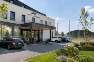 Hotelul Leithana din Austria poate fi un popas verificat pentru circuite rutiere